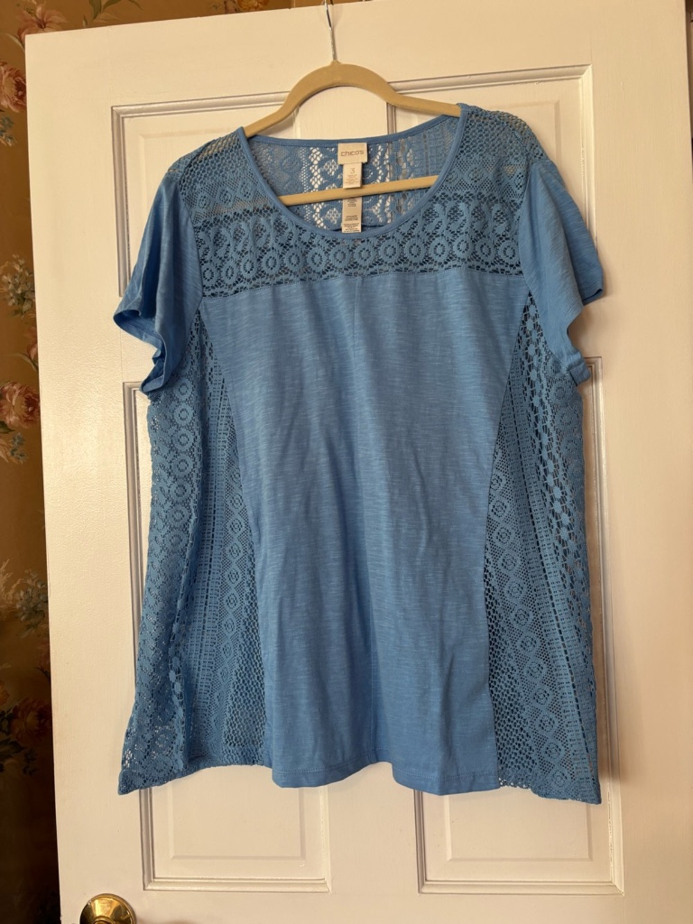 Chico's Sky Blue Crochet-Panel Short Sleeve Top